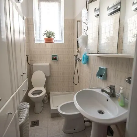 The Sisters Central Apartment Porec
