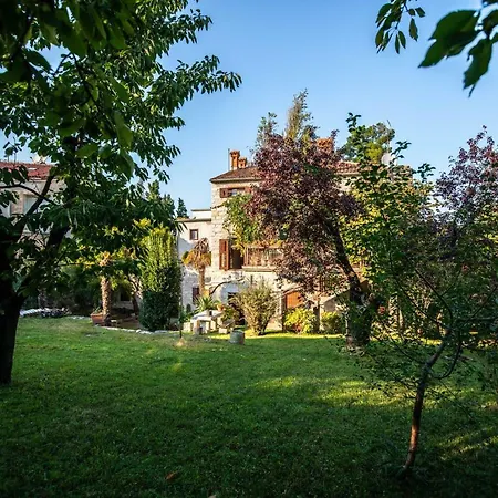 The Sisters Central Porec